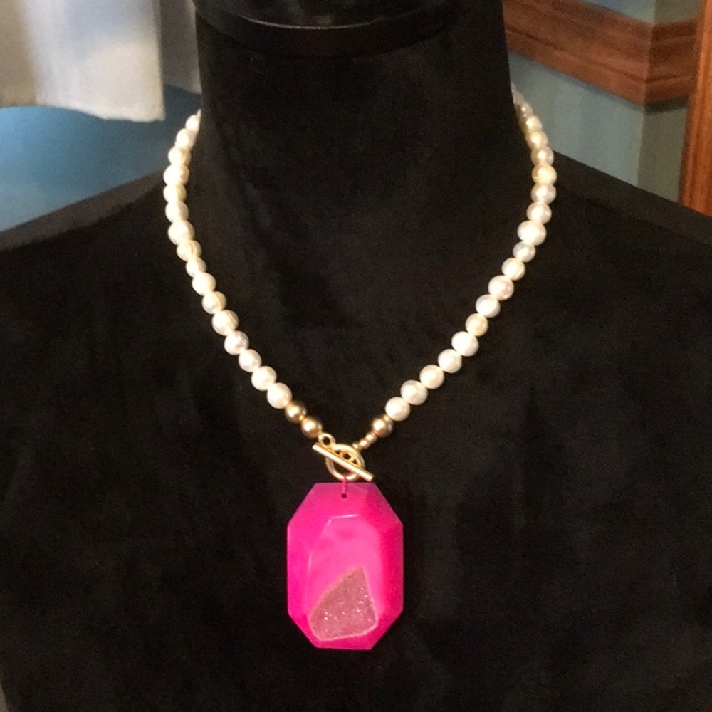 Pendant necklace